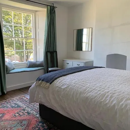 Lovely Beside Surf Beaches & Canal * Bude