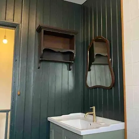 Holiday home Lovely Beside Surf Beaches & Canal Bude